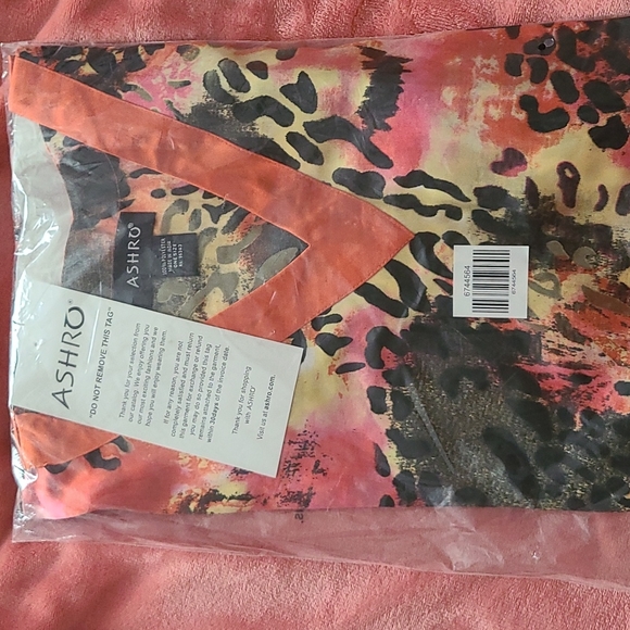 Ashro Caftan - Picture 7 of 7